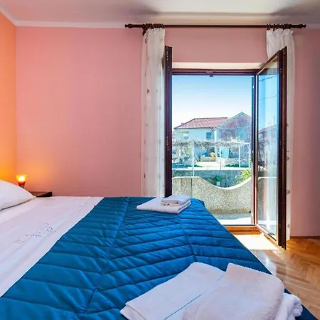 Lägenhet Serda Ugljan